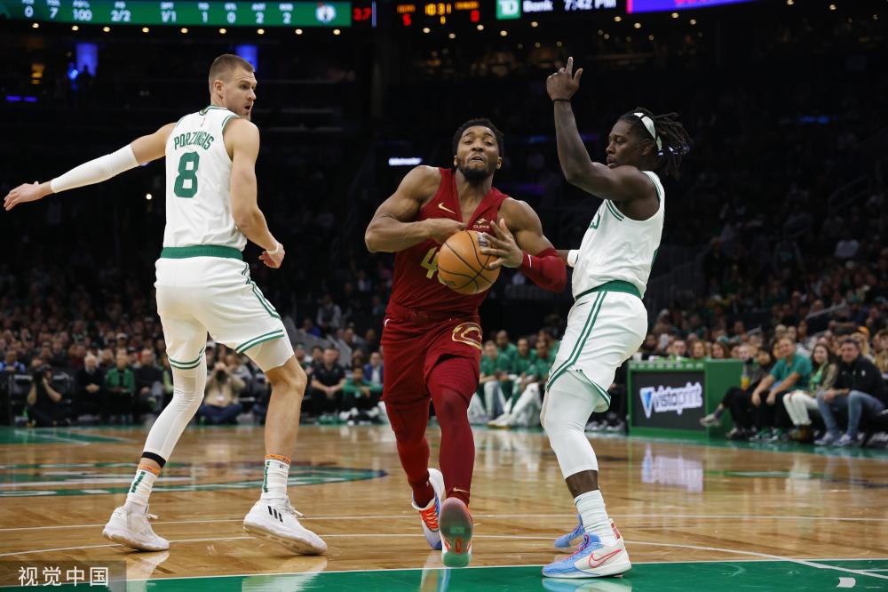 比的是皇家 比的是皇家