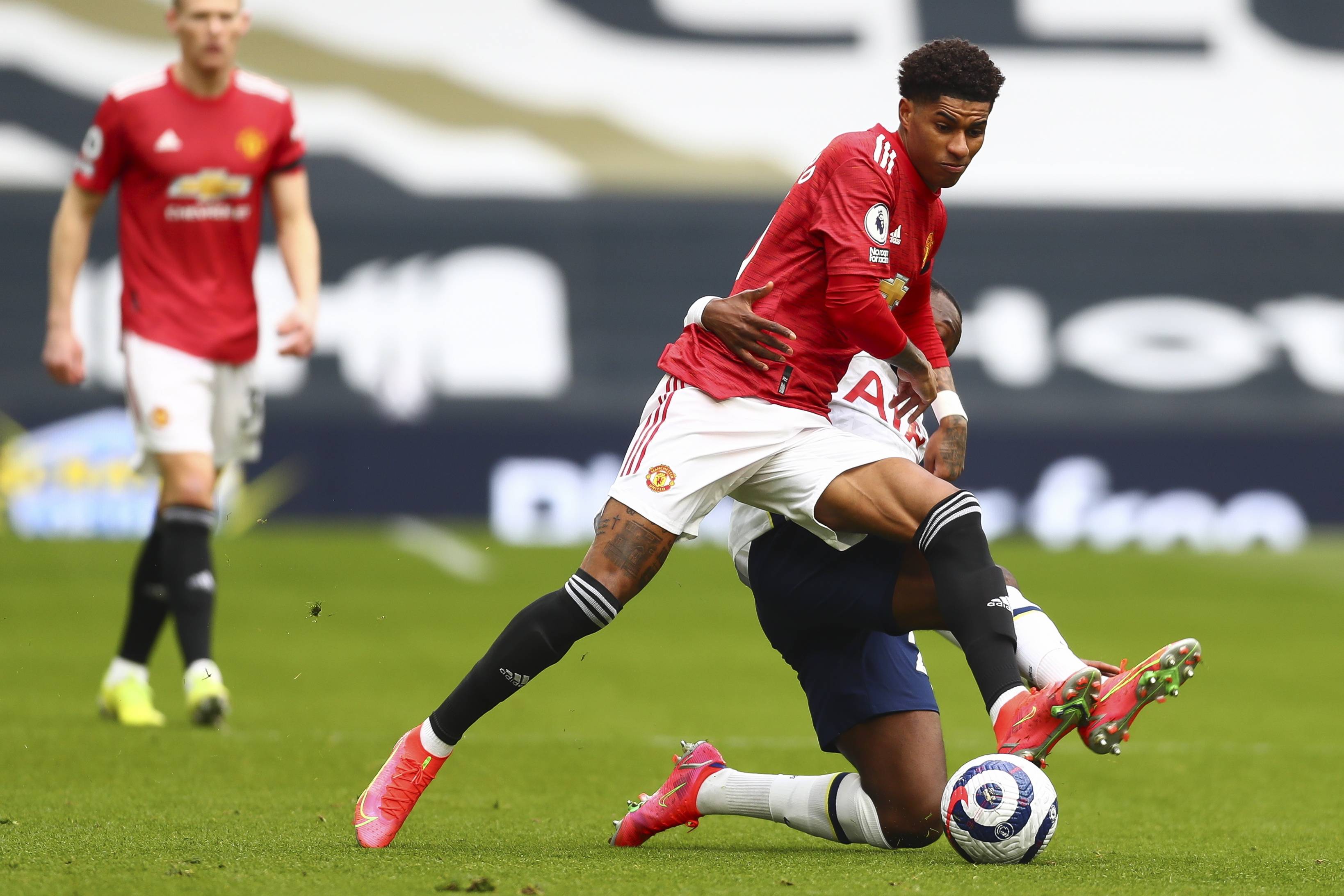 赛后采访中 赛后采访中